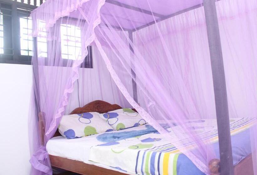 Pensão Mirissa Harbour View