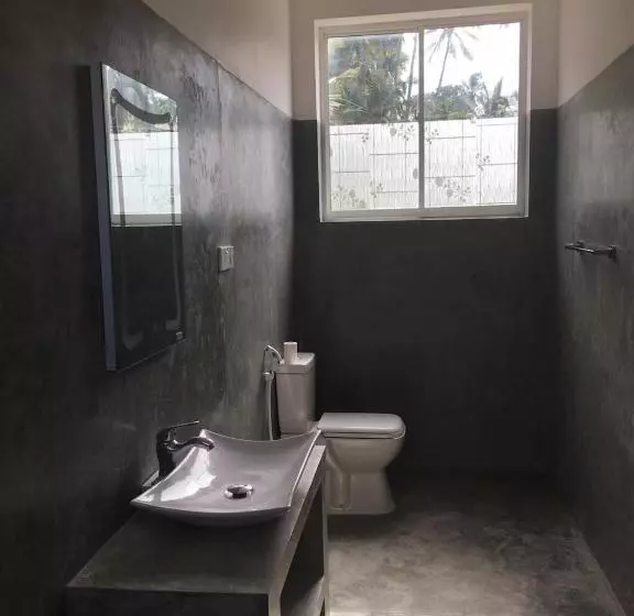 Majatalo Singhe House