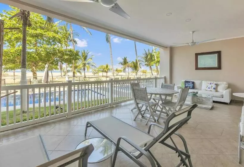 The Palms Jaco
