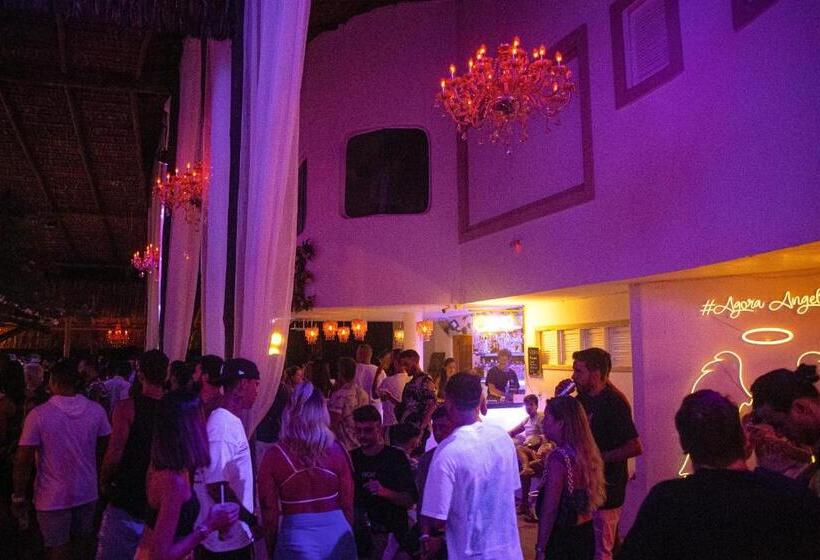 Agora Pousada E Bar