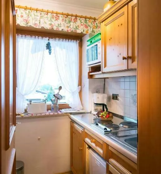 Retkeilymaja Haus Karoline