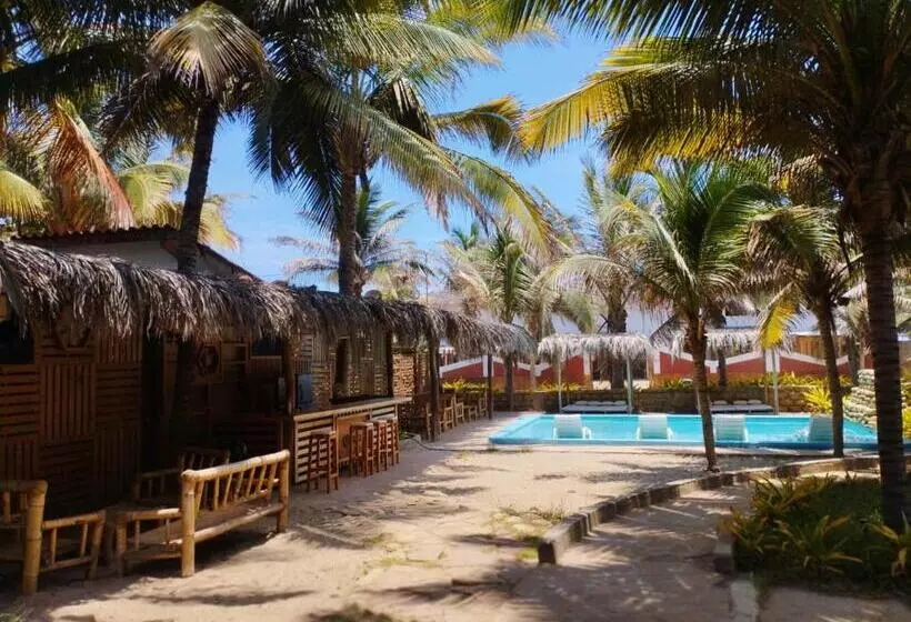 هاستل Nómada Del Mar Máncora Playa & Piscina