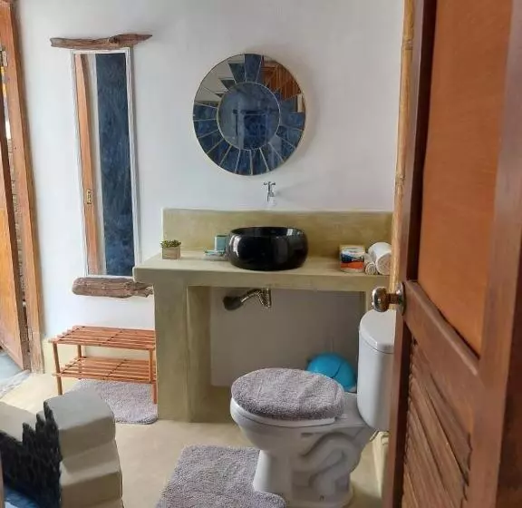 هاستل Nómada Del Mar Máncora Playa & Piscina