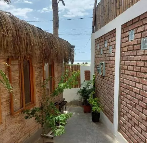 هاستل Nómada Del Mar Máncora Playa & Piscina
