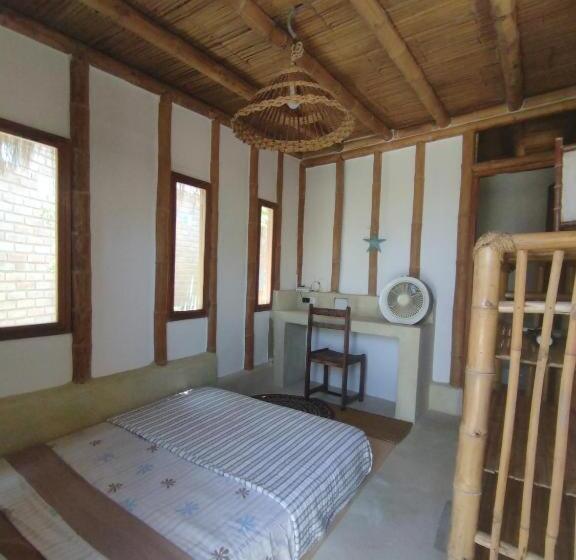 Hostel Nómada Del Mar Máncora Playa & Piscina