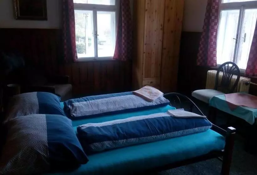 Retkeilymaja Pension Rybářská Bašta