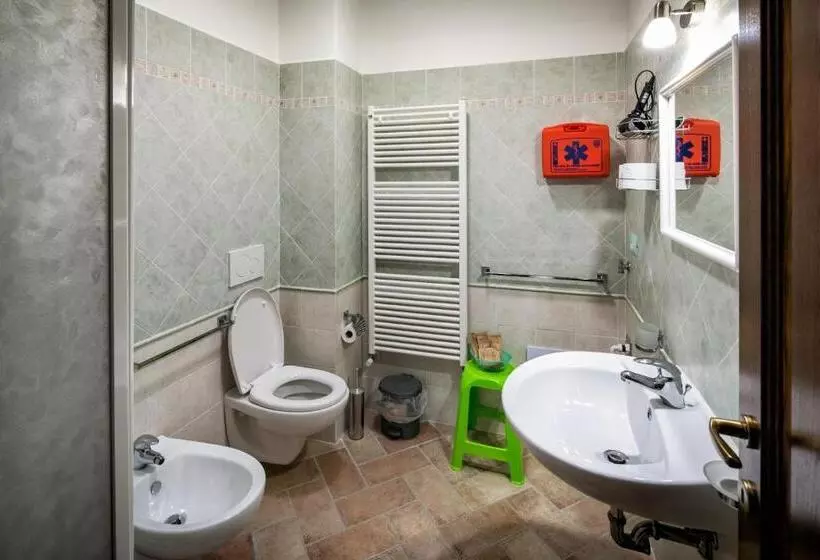 ホテル Agriturismo La Rosa Montefalco