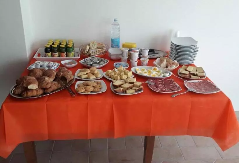 ホテル Agriturismo La Rosa Montefalco