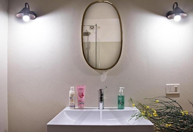 هتل Palazzo Massaini   Cavarciano