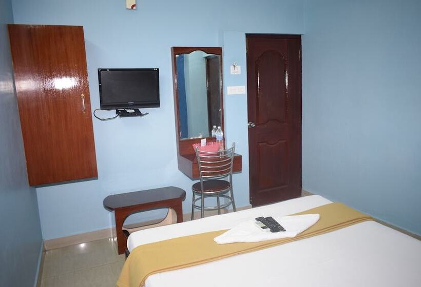 فندق Golden Sun Inn