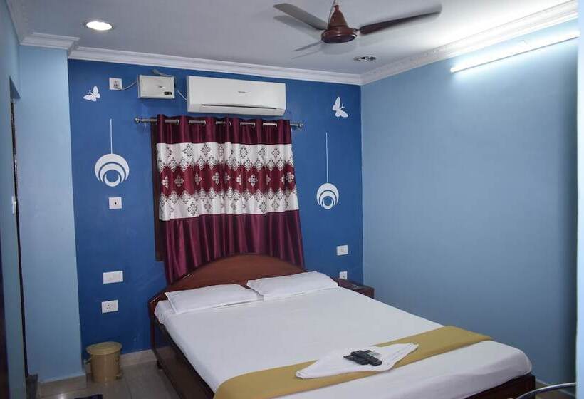 فندق Golden Sun Inn