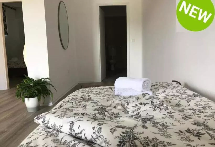 Majatalo 16 Lakes Guesthouse