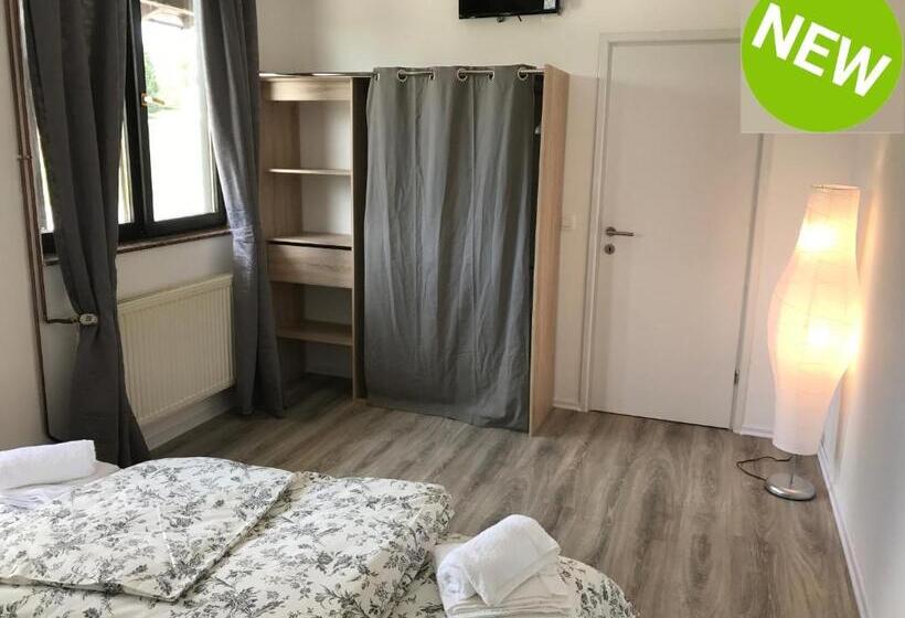 ペンション 16 Lakes Guesthouse