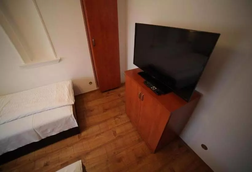 پانسیون Eged Vendégház