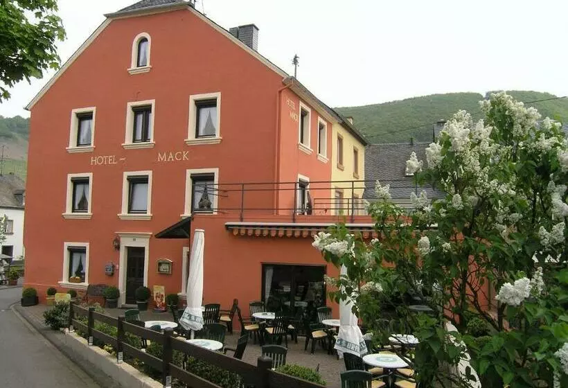 Majatalo Gästehaus Mack