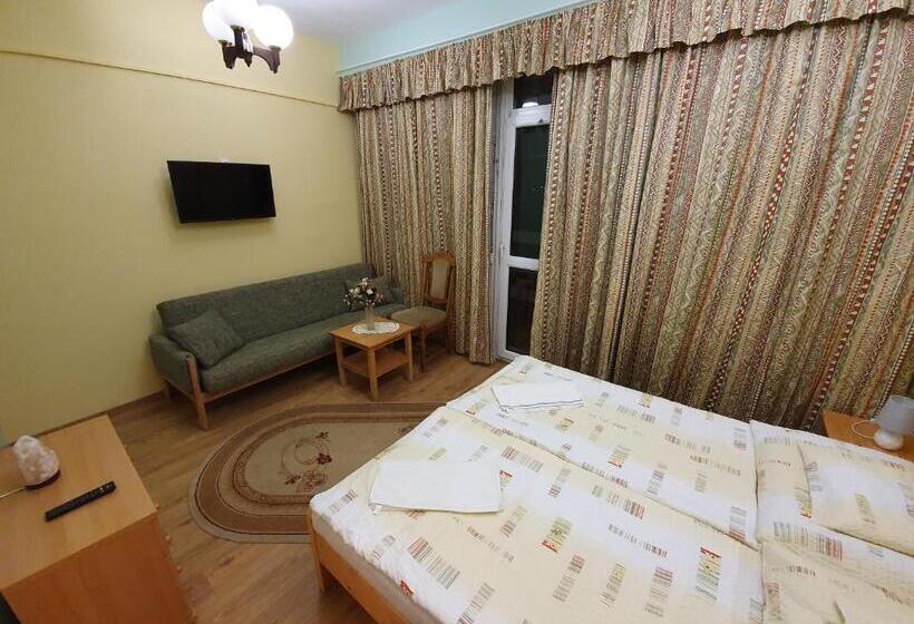 פנסיון Panoráma Vendégház