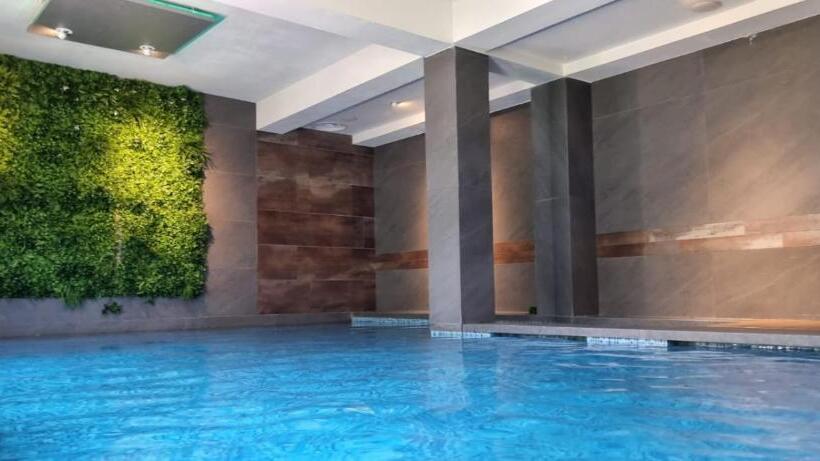 Pensionat Vila Topaz