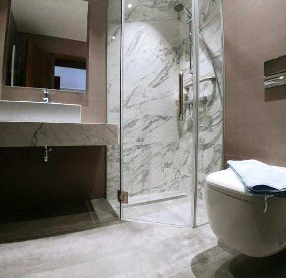 Pensionat Vila Topaz