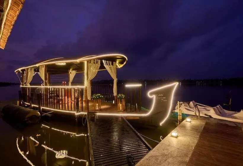 Lomakeskus Maliekal Heritance Cherai Beach Cochin