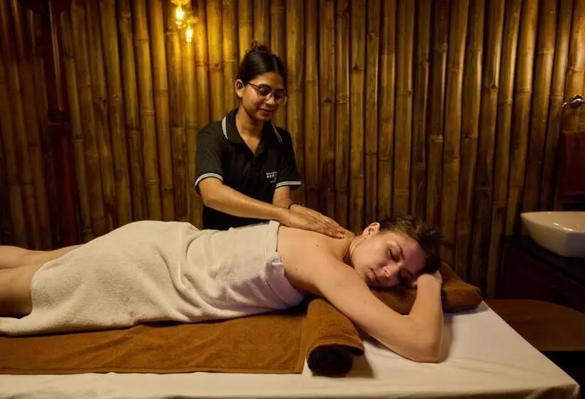 Lomakeskus Maliekal Heritance Cherai Beach Cochin