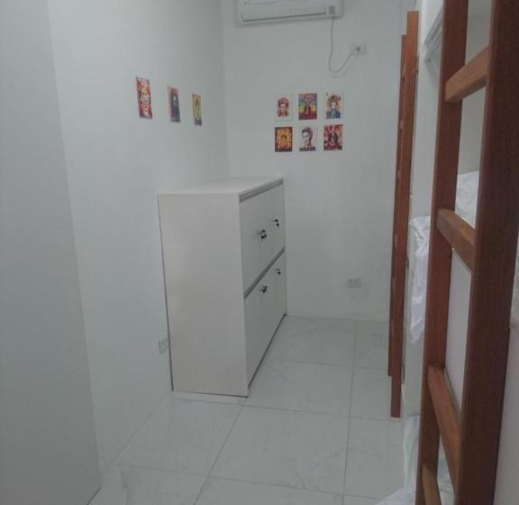 הוסטל Galinha D'angola