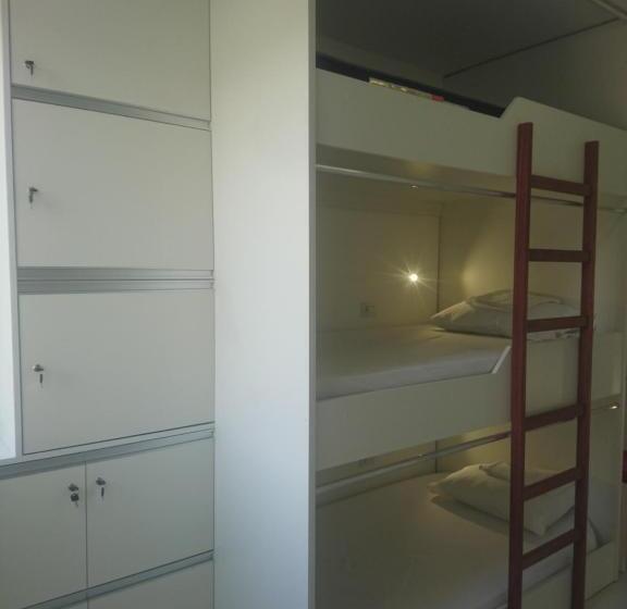 הוסטל Galinha D'angola