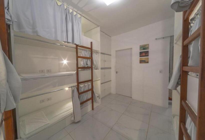 הוסטל Galinha D'angola