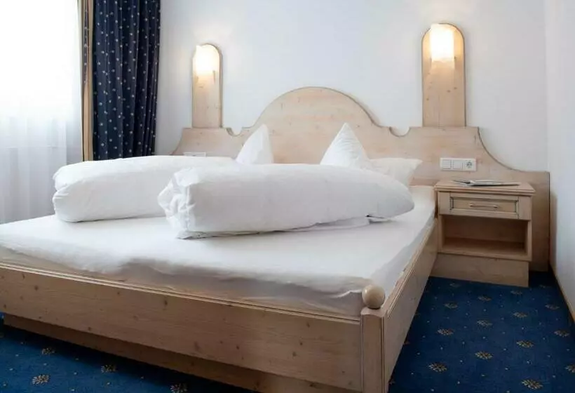 ベッドアンドブレックファースト Glanzer Homes Hochsölden