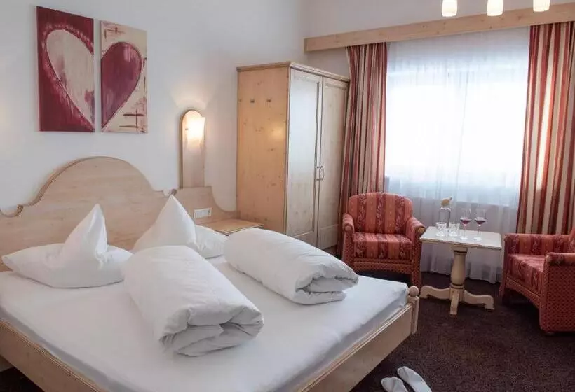 ベッドアンドブレックファースト Glanzer Homes Hochsölden