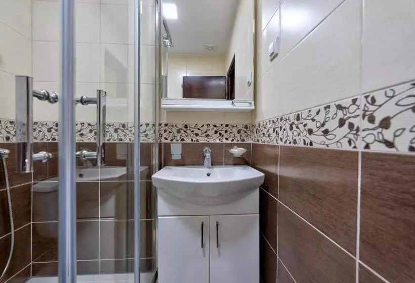 تختخواب و صبحانه Vila Monix Club Zlatibor