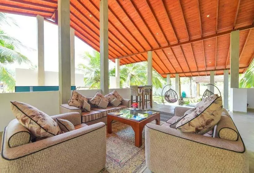 De Silva Palm Resort