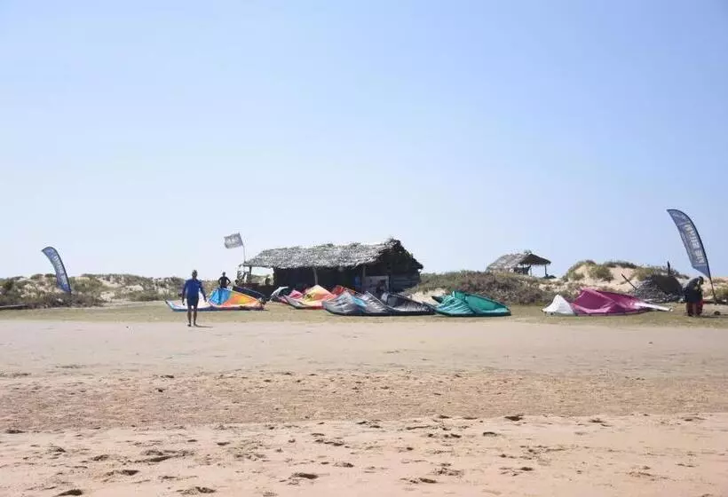 De Silva Palm Resort