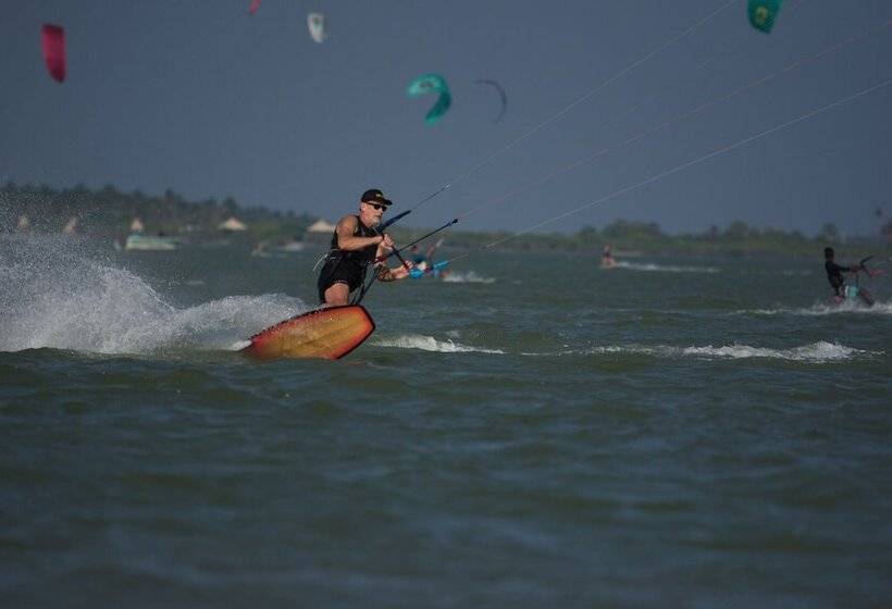 De Silva Palm Resort