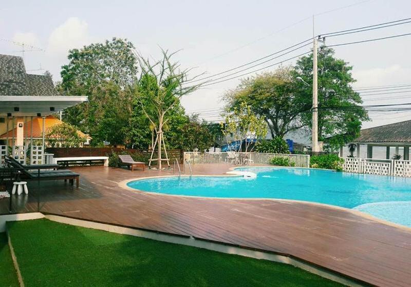 בית מלון כפרי Bangsaphan Resort