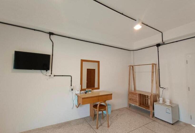 בית מלון כפרי Bangsaphan Resort