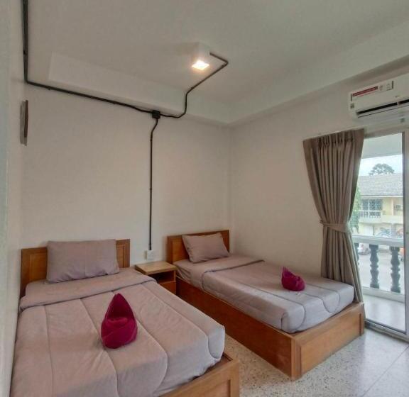 בית מלון כפרי Bangsaphan Resort