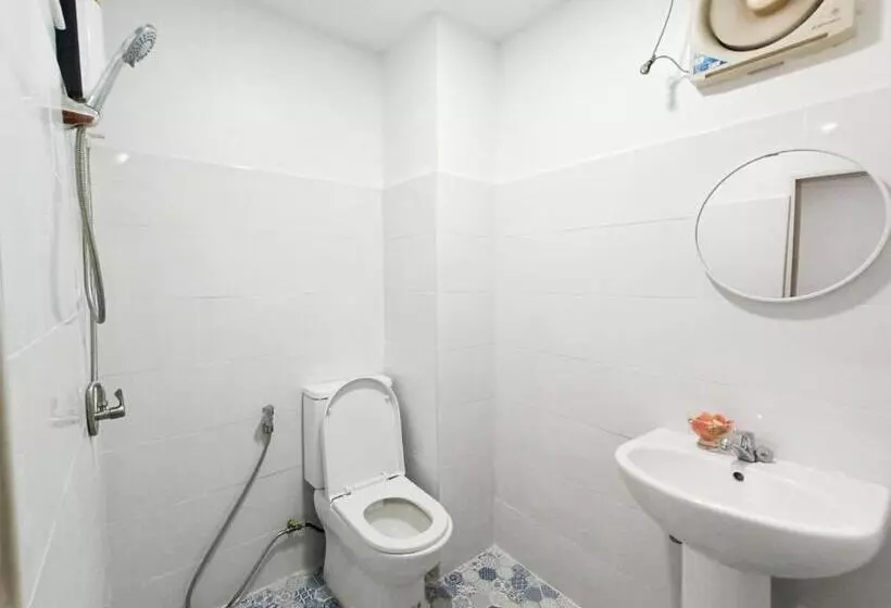 Hotelli Bangsaphan Resort