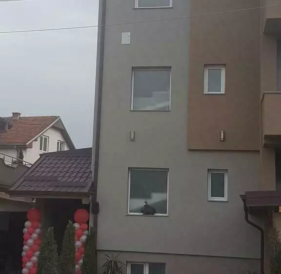 هتل Kiko
