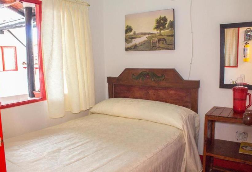 בית מלון כפרי La Casona