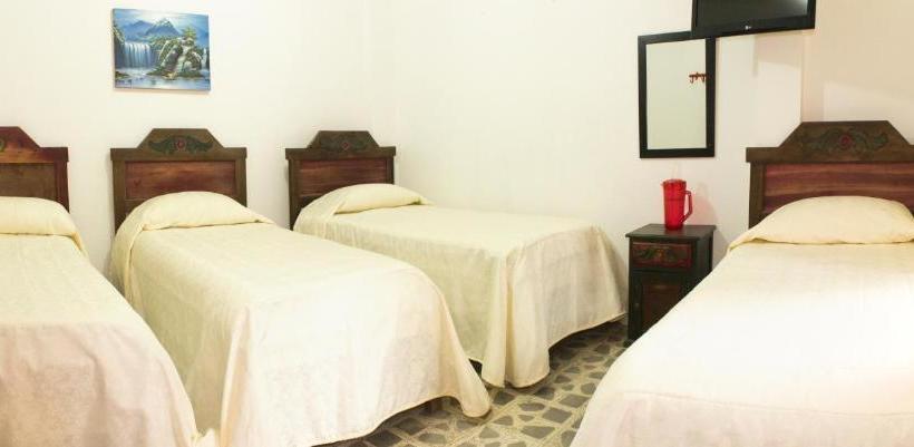 בית מלון כפרי La Casona