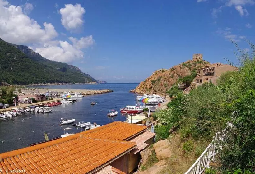 Hotelli Le Méditerranée