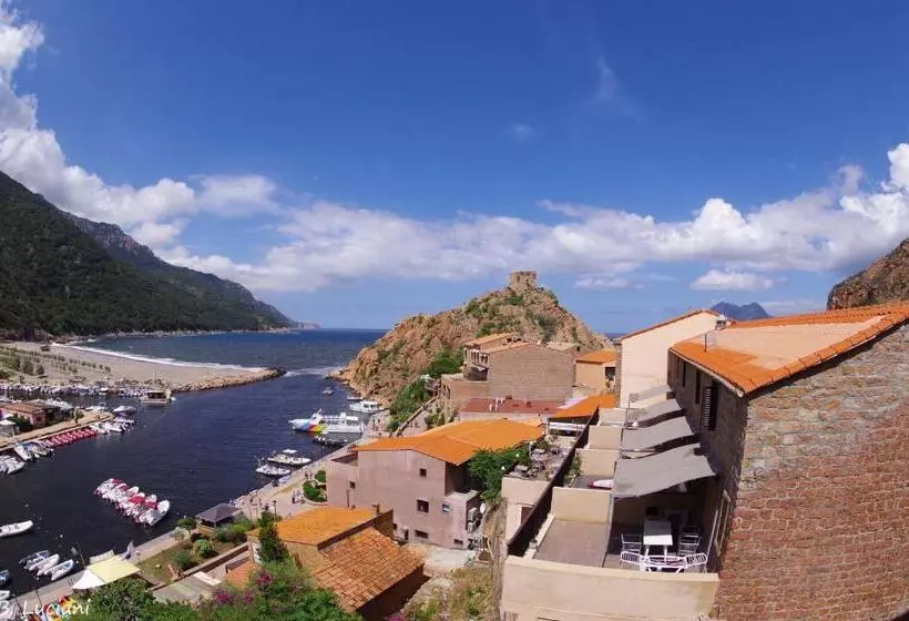 Hotelli Le Méditerranée