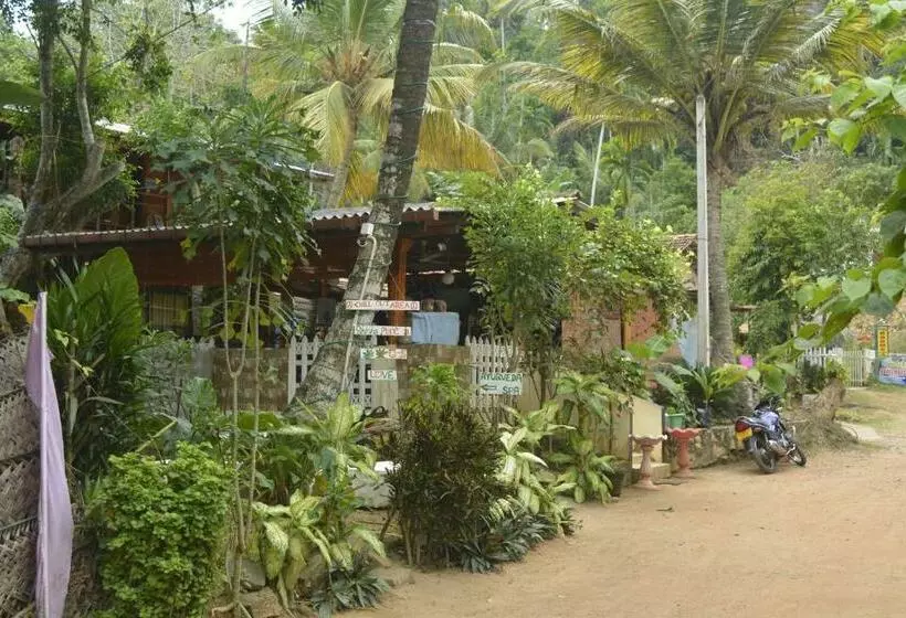 هتل Mama S Place Mirissa
