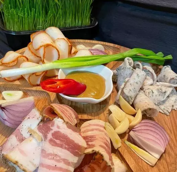 Hotelli Sadyba U Halyny