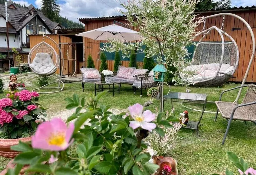 Hotelli Sadyba U Halyny