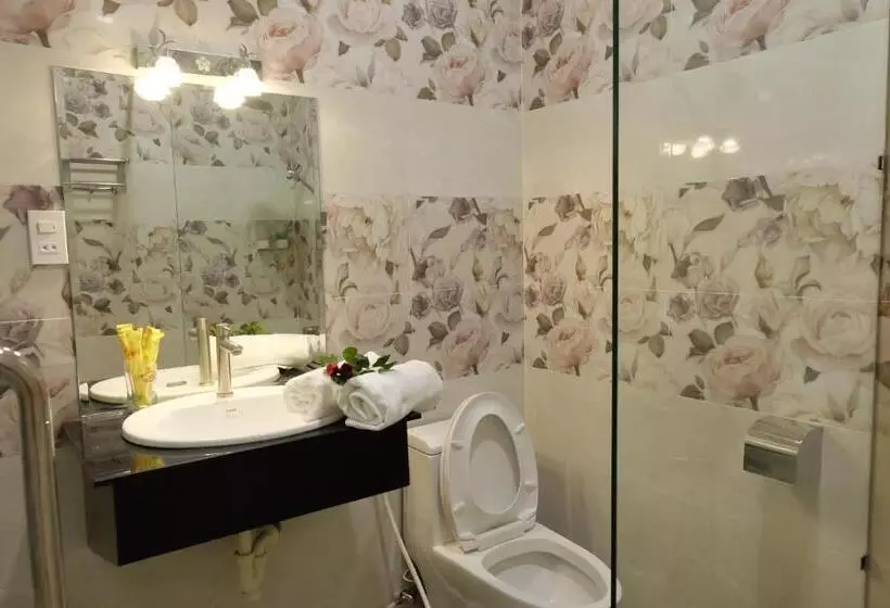 Spring Hung Anh Hotel   Sân Bay Tsn