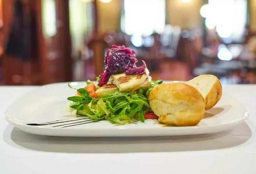 Pension Restaurant Bobrovník