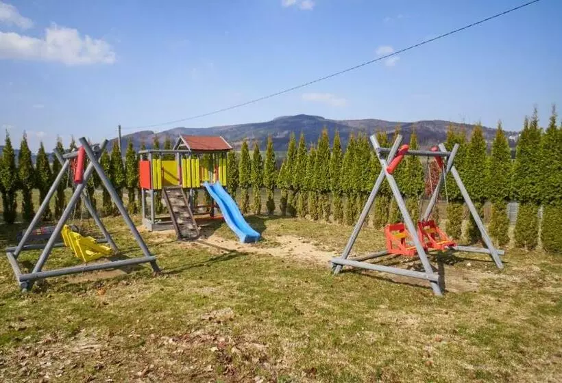 Pension Restaurant Bobrovník