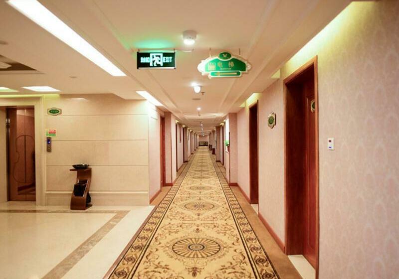 Vienna Hotel Xinjiang Yining Shanghai City