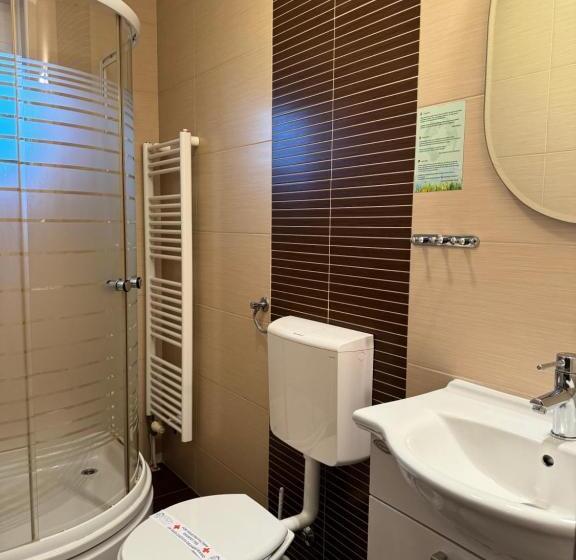 민박 Pansion Komfor Fitea